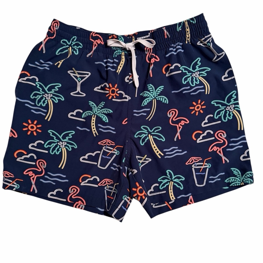 Chubbies Mens  Navy Tropical Print Swim Shorts. Size Medium